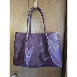 LULU DHARMA TOTE BAG OR SHOULDER BAG BURGUNDY HAND WOVEN VEGAN LEATHER